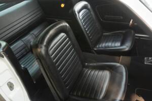 Image 43/54 of Ford Shelby GT 350 (1965)
