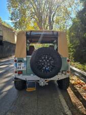 Image 50/72 of Land Rover 90 (1987)