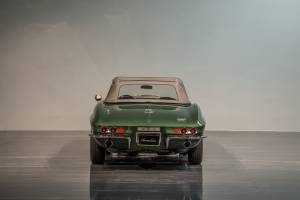 Image 11/16 of Chevrolet Corvette Sting Ray Convertible (1967)