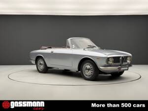 Image 3/15 of Alfa Romeo Giulia 1600 GTC (1965)