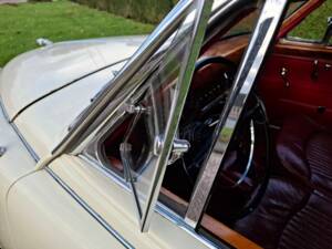 Image 61/68 de Jaguar Type S 3.4 (1964)