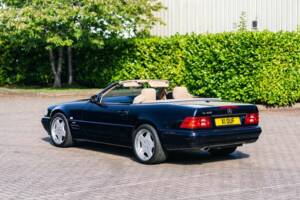 Image 4/50 of Mercedes-Benz SL 600 (2000)