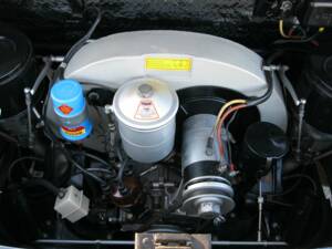Image 7/10 de Porsche 356 B 1600 (1963)