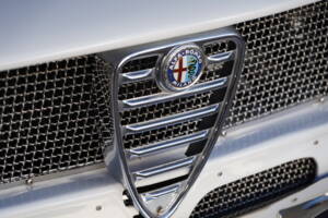 Image 22/28 de Alfa Romeo Giulia GT 1300 Junior (1970)