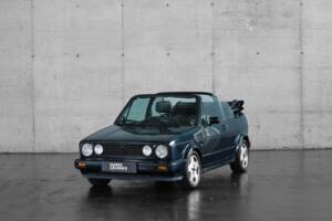 Image 1/36 of Volkswagen Golf Mk I Convertible 1.8 (1993)