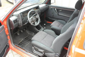 Imagen 3/8 de Volkswagen Golf Mk II GTD 1.6 (1984)
