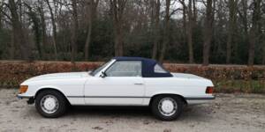 Afbeelding 5/33 van Mercedes-Benz 280 SL (1985)