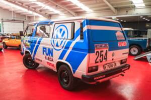 Bild 4/18 von Volkswagen T3 Kombi 1.9 (1989)