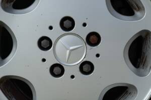 Bild 19/48 von Mercedes-Benz 200 CE (1990)