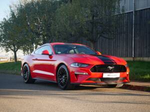 Bild 2/33 von Ford Mustang GT 5.0 V8 (2022)