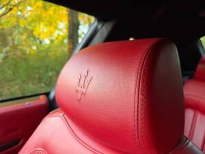 Image 3/22 of Maserati GranTurismo 4.2 (2008)