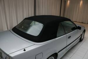 Imagen 13/28 de BMW 325i (1994)