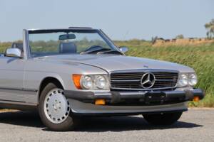 Image 29/50 de Mercedes-Benz 560 SL (1988)