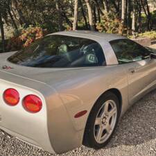 Image 2/191 of Chevrolet Corvette (1999)