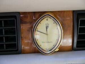 Bild 43/54 von Maserati 228i (1988)