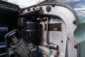 Image 13/23 of Bentley 3 1&#x2F;2 Liter Park Ward DHC (1936)
