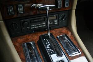 Image 20/29 de Jaguar XJ 12 (1992)