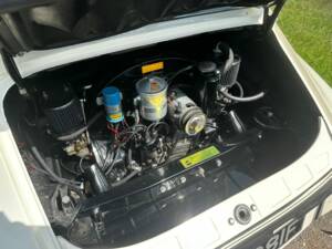 Image 24/44 of Porsche 912 (1968)