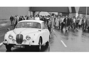 Obraz 3/50 pojazdu Jaguar 240 (1968)