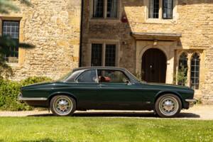Bild 8/26 von Jaguar XJ 6 C 4.2 (1977)