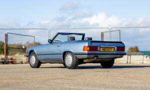 Image 3/47 of Mercedes-Benz 300 SL (1987)
