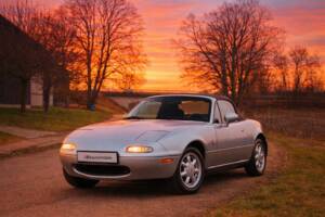 Image 1/22 of Mazda MX-5 1.6 (1992)
