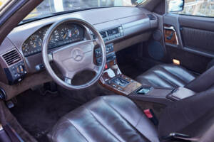 Immagine 3/50 di Mercedes-Benz 300 SL (1993)