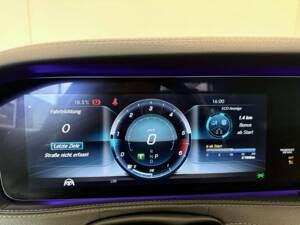 Image 29/30 of Mercedes-Benz S 350 d L (2018)