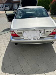 Image 3/9 of Jaguar XJR 4.0 (2000)