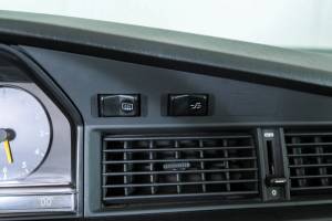 Image 26/50 of Mercedes-Benz 190 D (1986)