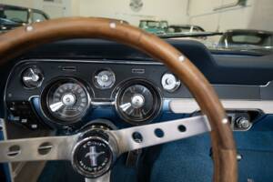 Image 17/27 of Ford Mustang 289 (1967)