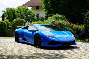 Image 4/10 of Lamborghini Huracán LP 610-4 (2016)
