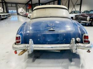 Image 11/36 of Mercedes-Benz 190 SL (1962)