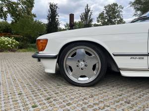 Imagen 43/43 de Mercedes-Benz 500 SL (1985)