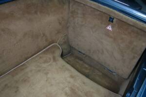 Image 27/50 de Mercedes-Benz 420 SL (1987)
