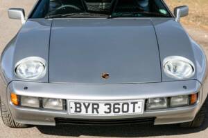 Bild 19/31 von Porsche 928 (1979)