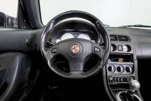 Image 5/50 of MG TF 135 (2002)