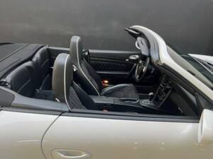 Bild 11/50 von Porsche 911 Carrera 4 (2007)