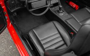 Bild 21/43 von Porsche 944 Turbo (1991)