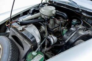 Bild 30/50 von Citroën ID 19 Usine (1967)