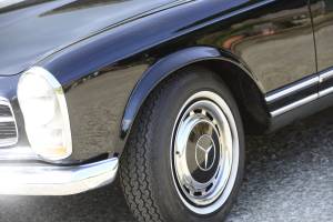 Image 14/23 de Mercedes-Benz 230 SL (1967)