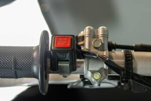 Image 41/50 de Yamaha DUMMY (2007)