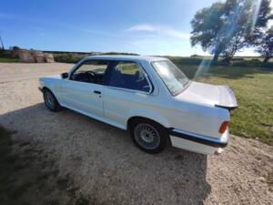 Bild 3/9 von BMW 325ix (1988)