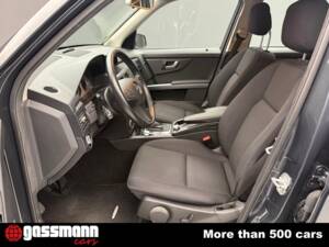 Image 9/15 de Mercedes-Benz GLK 220 CDI 4MATIC (2011)