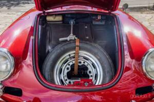 Image 26/91 de Porsche 356 B Carrera 2/2000 GS (1962)