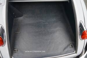 Image 29/31 of Jaguar XK 150 FHC (1958)
