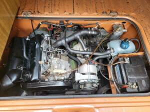 Image 45/46 of Volkswagen T3 Westfalia 1.6 (1981)