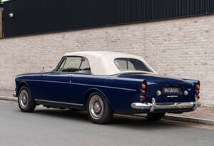Image 8/27 of Rolls-Royce Silver Cloud III &quot;Chinese Eyes&quot; (1966)