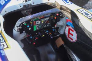 Image 3/48 of Force India VJM10 (2017)