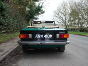 Afbeelding 5/20 van Triumph TR 6 PI (1973)